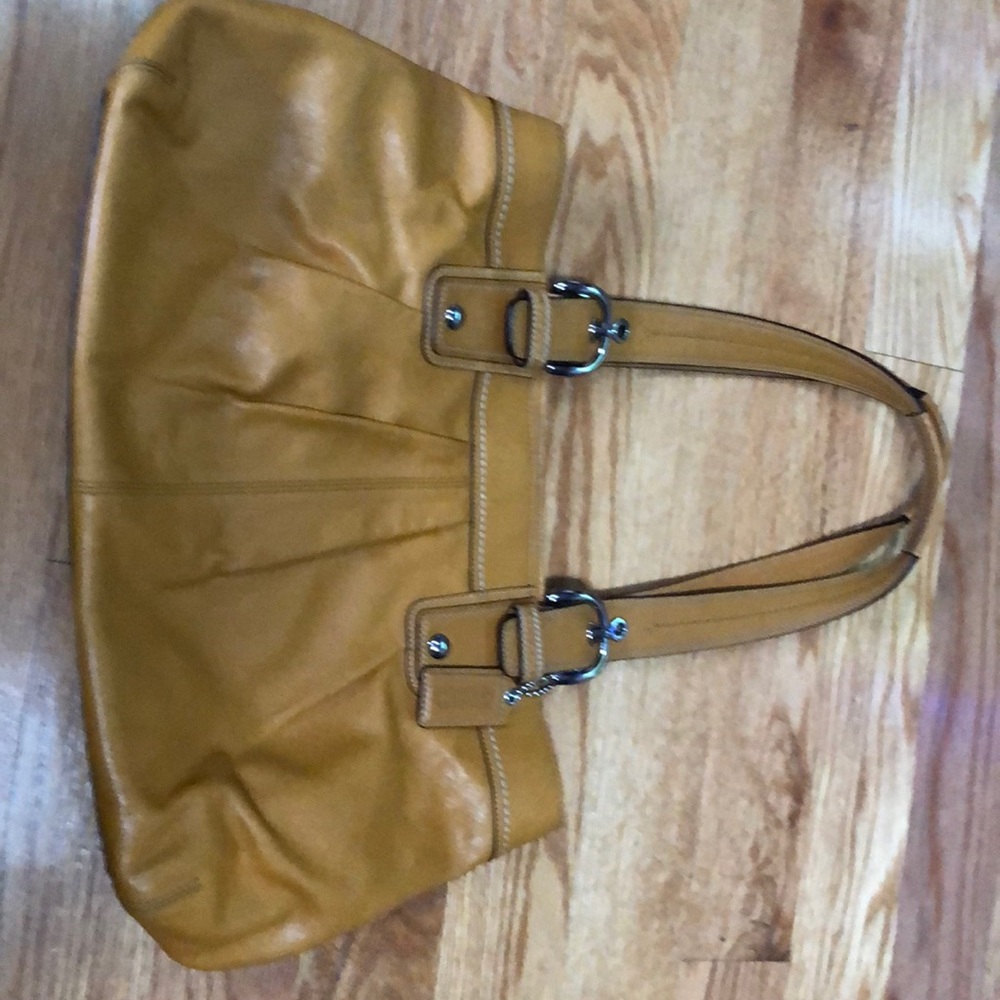 Coach D1072-f13733 Soho pleated purse